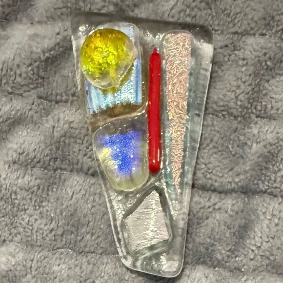 Set of 2 Dichroic Glass Pendants – Iridescent Modern Abstract Pieces - Picture 12 of 17